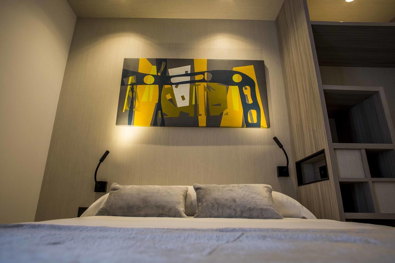 Hostal Sevilla Santa Justa - Adults Only Extérieur photo