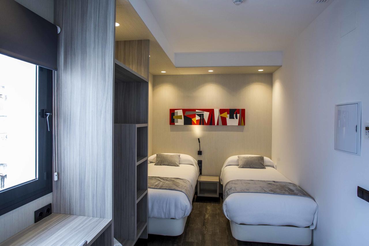 Hostal Sevilla Santa Justa - Adults Only Extérieur photo