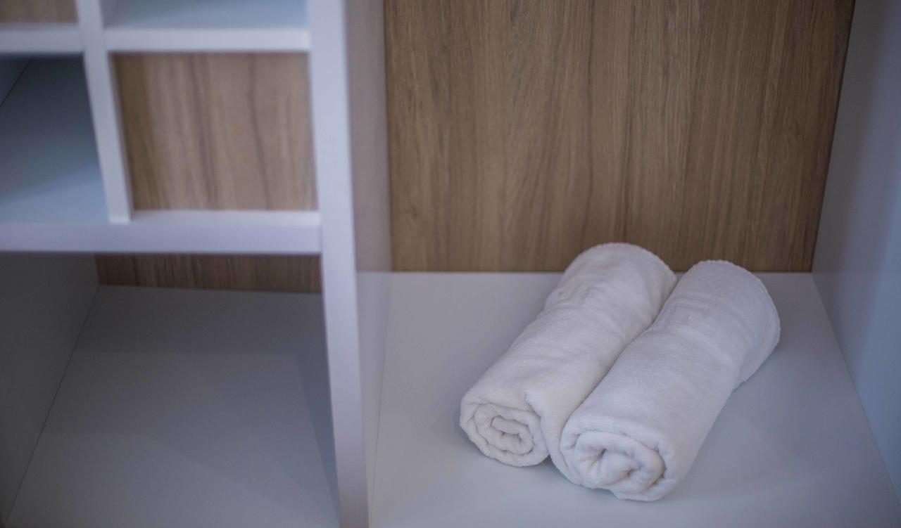 Hostal Sevilla Santa Justa - Adults Only Extérieur photo