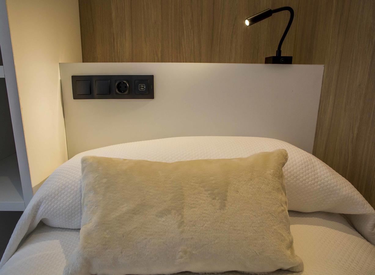 Hostal Sevilla Santa Justa - Adults Only Extérieur photo